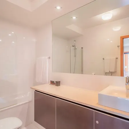 Casas- Bayluz Apart,pool,beach, Tennis, Wifi,aircon דירה *