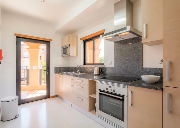 Casas- Bayluz Apart,pool,beach, Tennis, Wifi,aircon * Luz