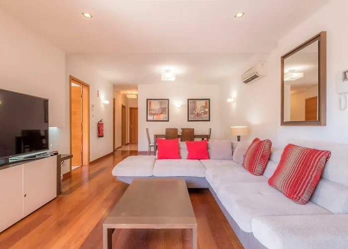 Casas- Bayluz Apart,pool,beach, Tennis, Wifi,aircon *