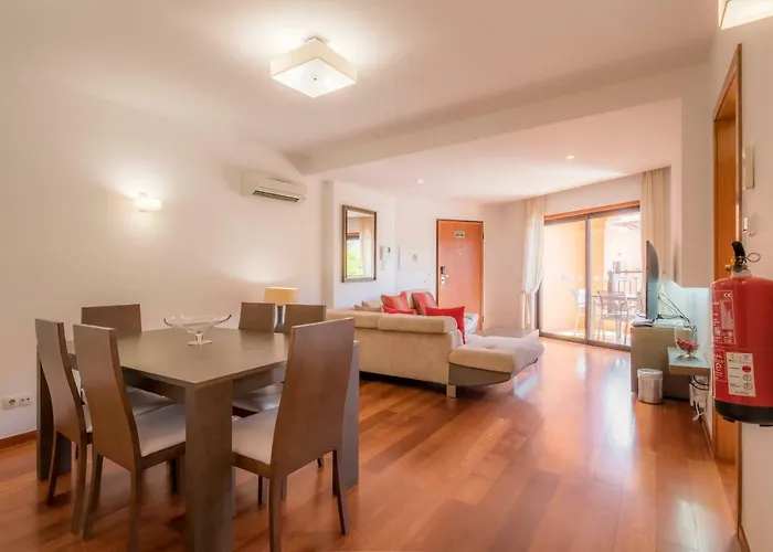 Casas- Bayluz Apart,pool,beach, Tennis, Wifi,aircon شقة Luz